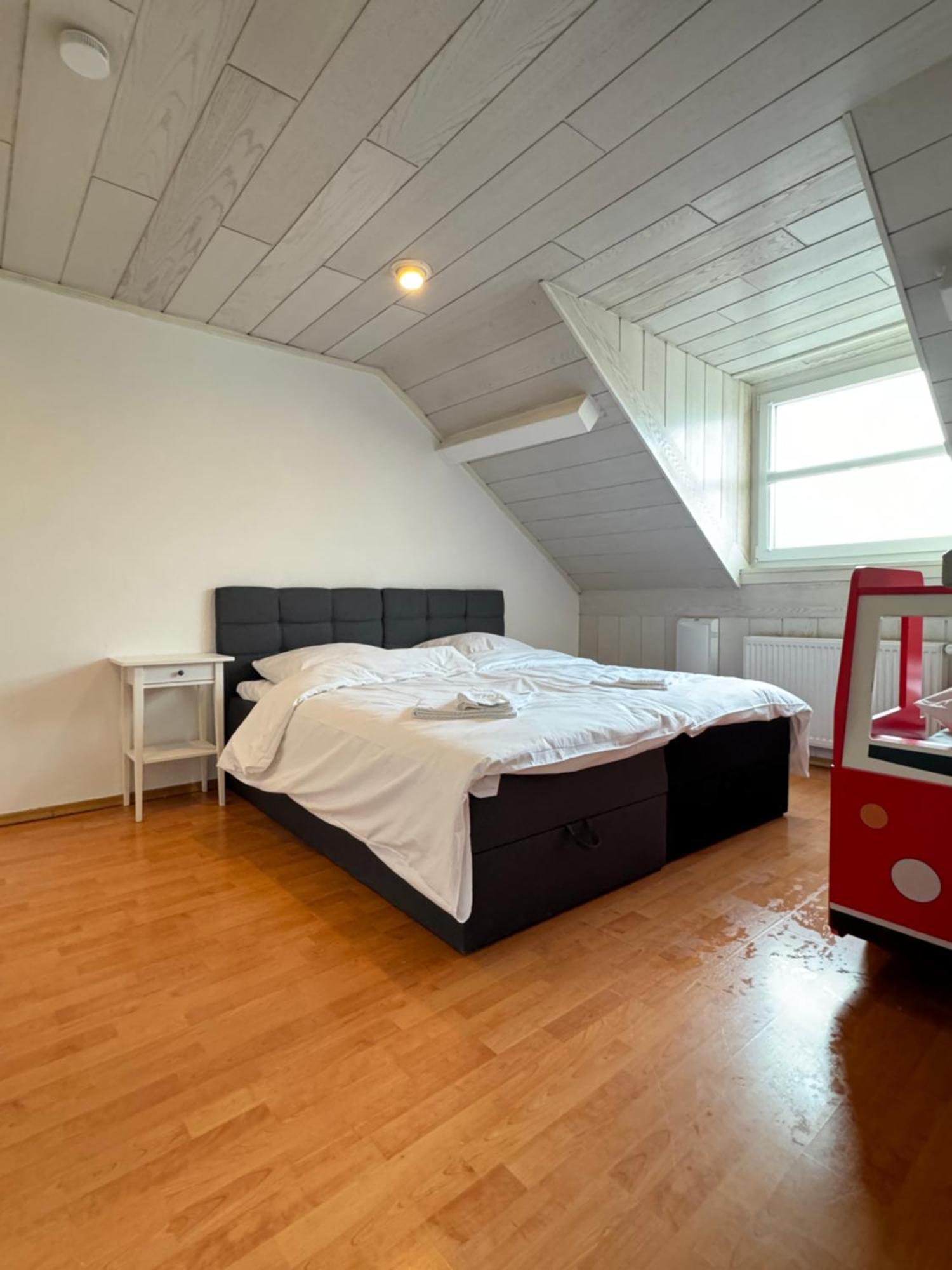 Der Schwan 7 - 3 Schlafzimmer - 2 Balkone - Zentral - 100 Qm Хаймбах Экстерьер фото